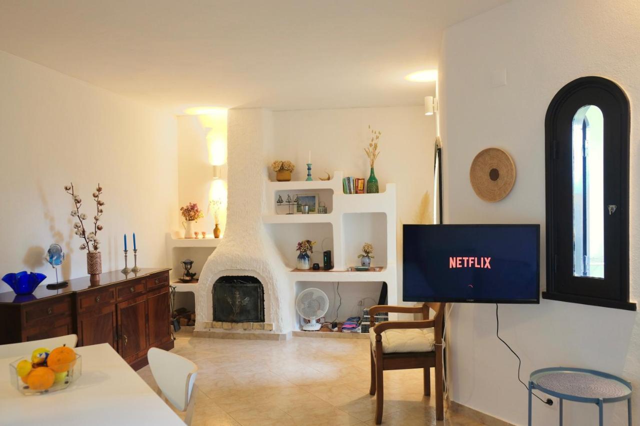 Peaceful & Spacious Apt With Parking & Queen Bed Carvoeiro  Zewnętrze zdjęcie