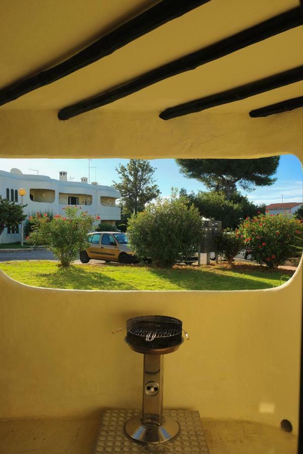 Peaceful & Spacious Apt With Parking & Queen Bed Carvoeiro  Zewnętrze zdjęcie